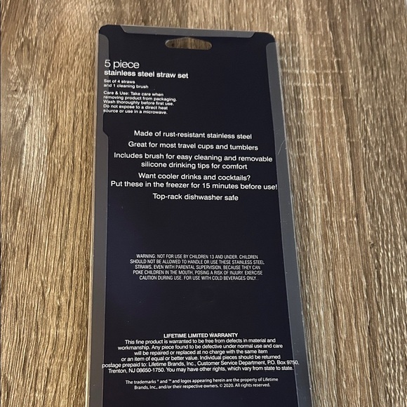 Stainless Steel Straw Set with Multi-Colored Tips - Picture 4 of 4